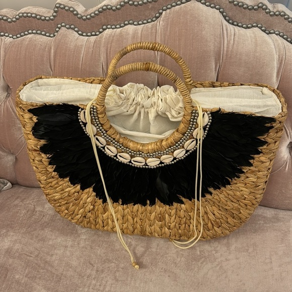 LARGE HANDMADE BRACH BAG WITH FEATHERS - Picture 14 of 17